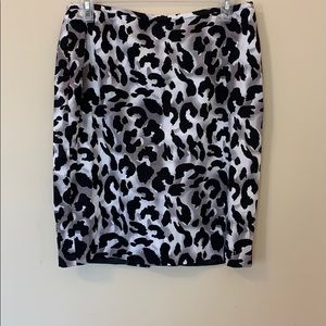 Cache fun  sexy skirt